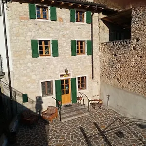 Ca' Del Laki , Caprino Veronese Italië