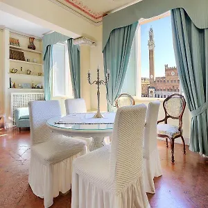 Apartment Palazzo Lenzi, Siena