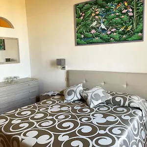 Apartment Mimosa, Siena