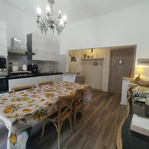 Nivalu' , Olbia Italië