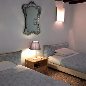 Apartment Domarie Venice