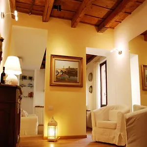 stella-luxury-home.hotelinveneto.com/