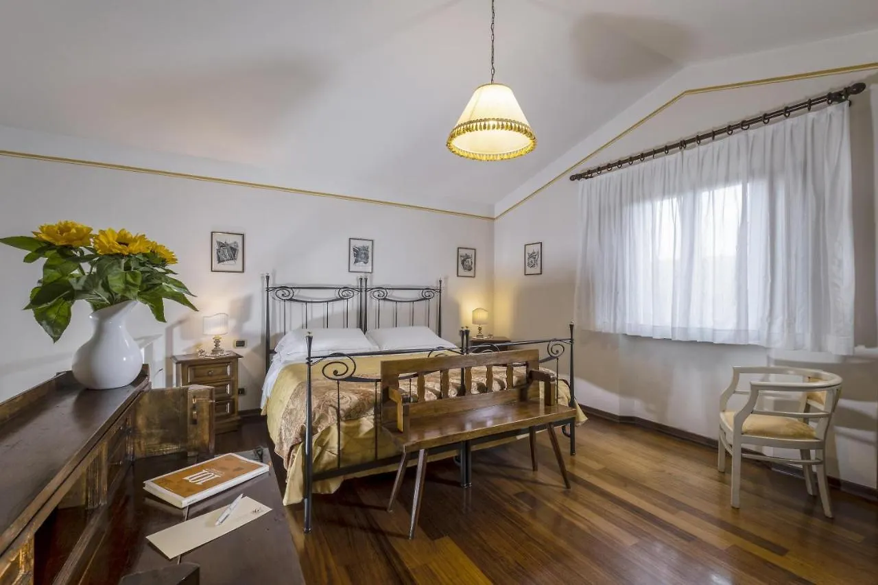 Borgo Grondaie Aparthotel Siena