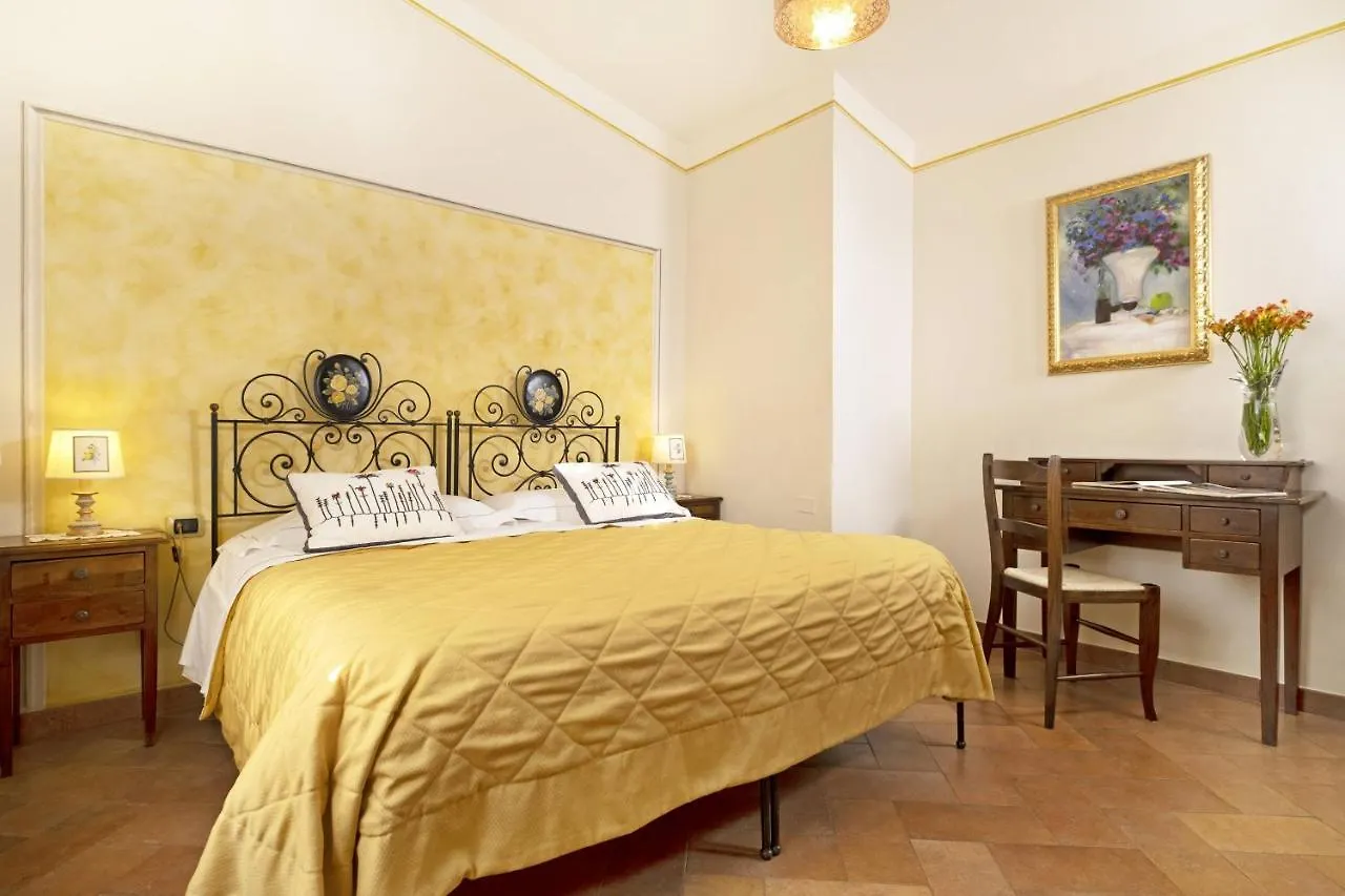 Borgo Grondaie Aparthotel Siena 3*,  Italy
