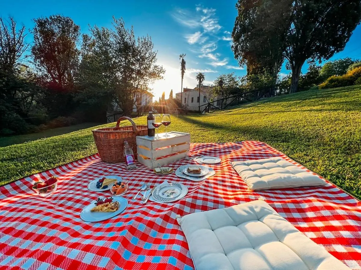 Borgo Grondaie Aparthotel Siena Italy
