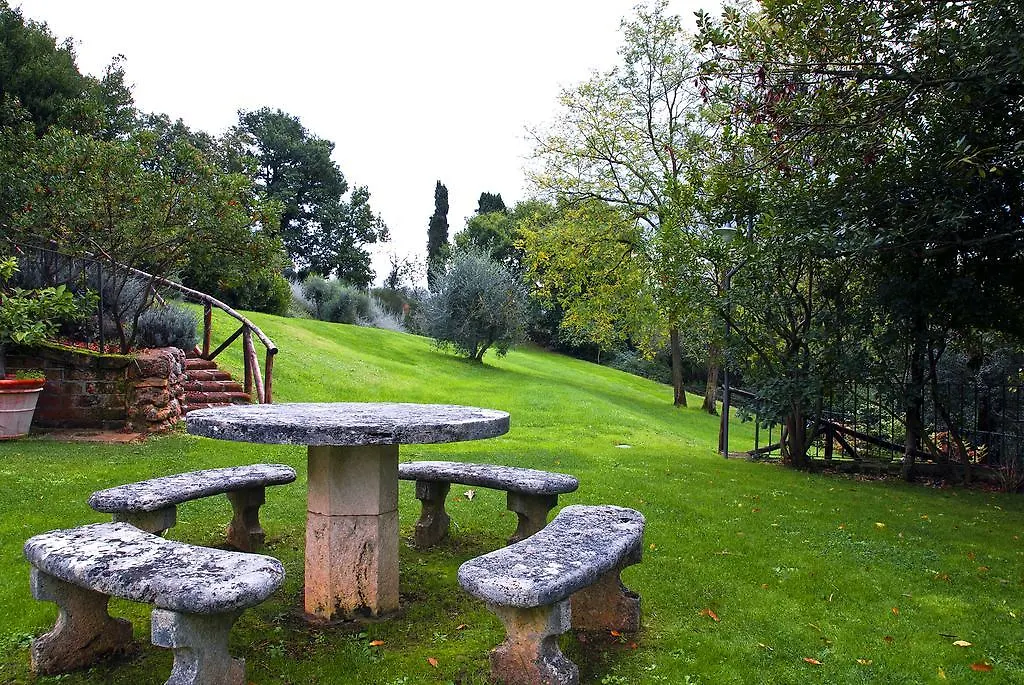 Borgo Grondaie Aparthotel Siena