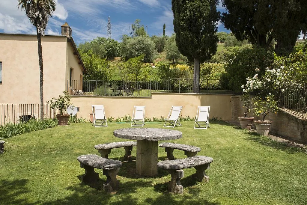 Borgo Grondaie Aparthotel Siena