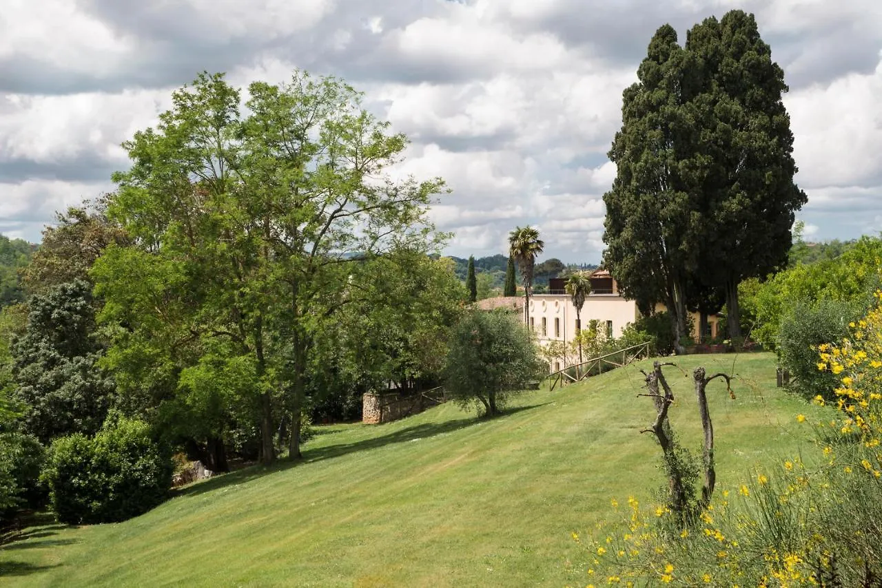 Borgo Grondaie Aparthotel Siena