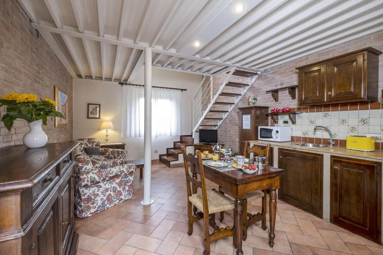 Borgo Grondaie Aparthotel Siena Italy